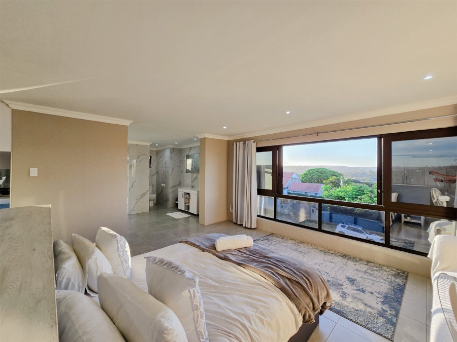 5 Bedroom Property for Sale in Nahoon Eastern Cape